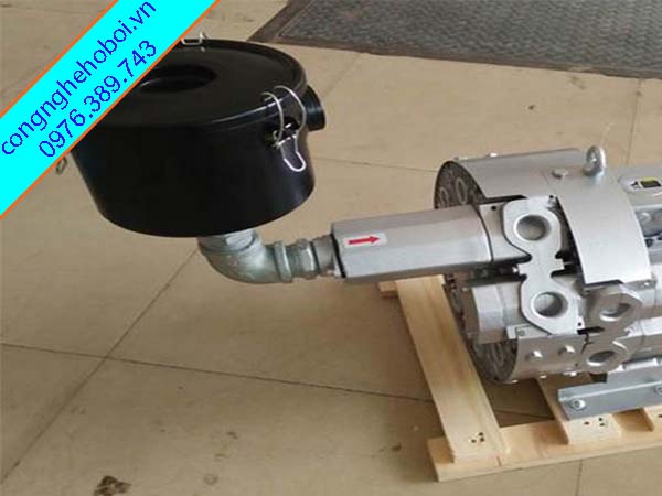 Lắp Đặt Bầu Lọc Khí Cho Máy Thổi Khí Con Sò