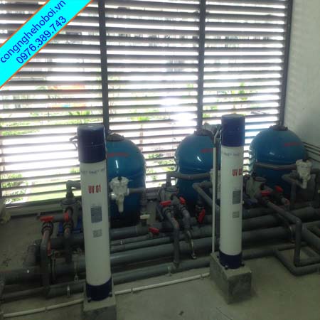 Lắp thiết bị bể bơi