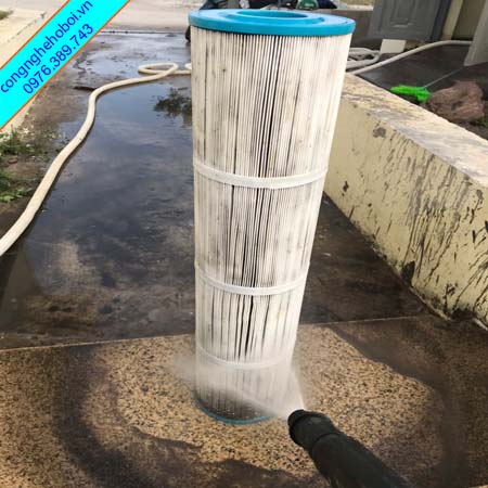 Vệ Sinh Lõi lọc Bể Bơi