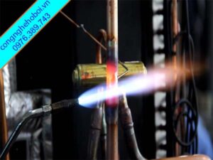 Sửa chữa máy heat pump bể bơi